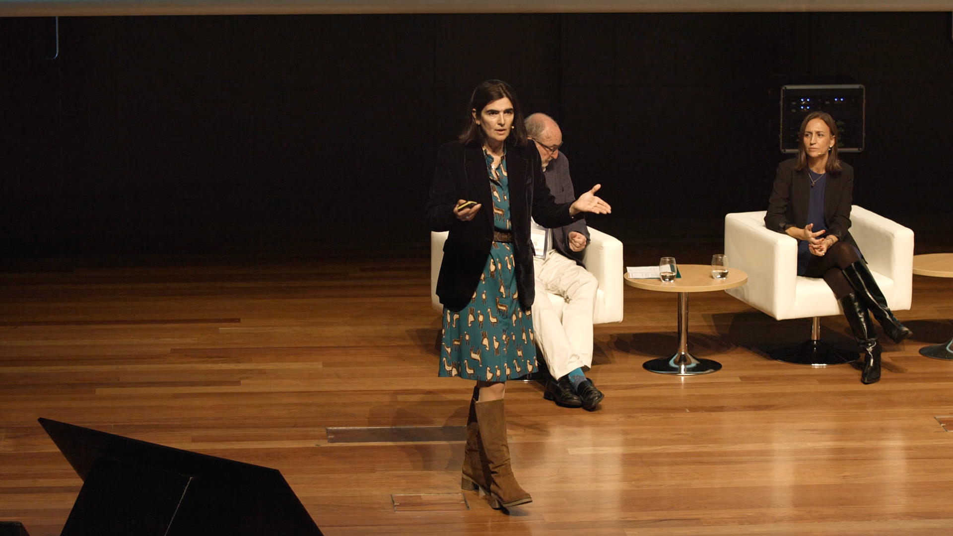 Isabel Cid, Directora de Recursos Humanos en Samsic Iberia en la mesa de Grupo Hedima Corporate con motivo del Corporate Learning Day 2025.